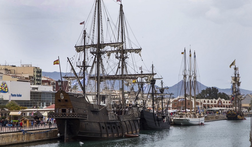 Dos veleros de época vuelven a hacer ‘escala a castelló’